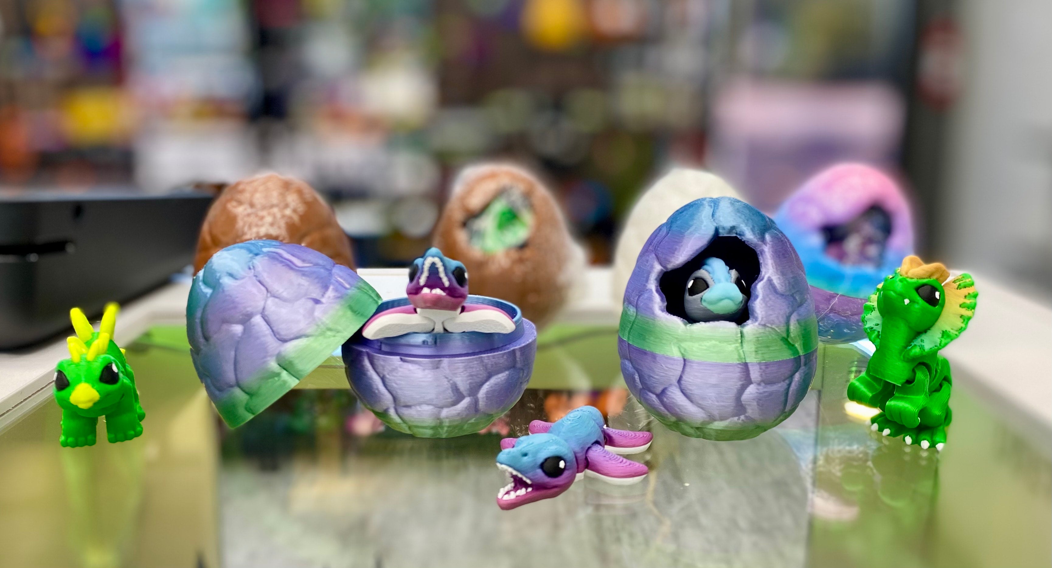 Dinosaur Hatchlings with Eggs 🦖🥚